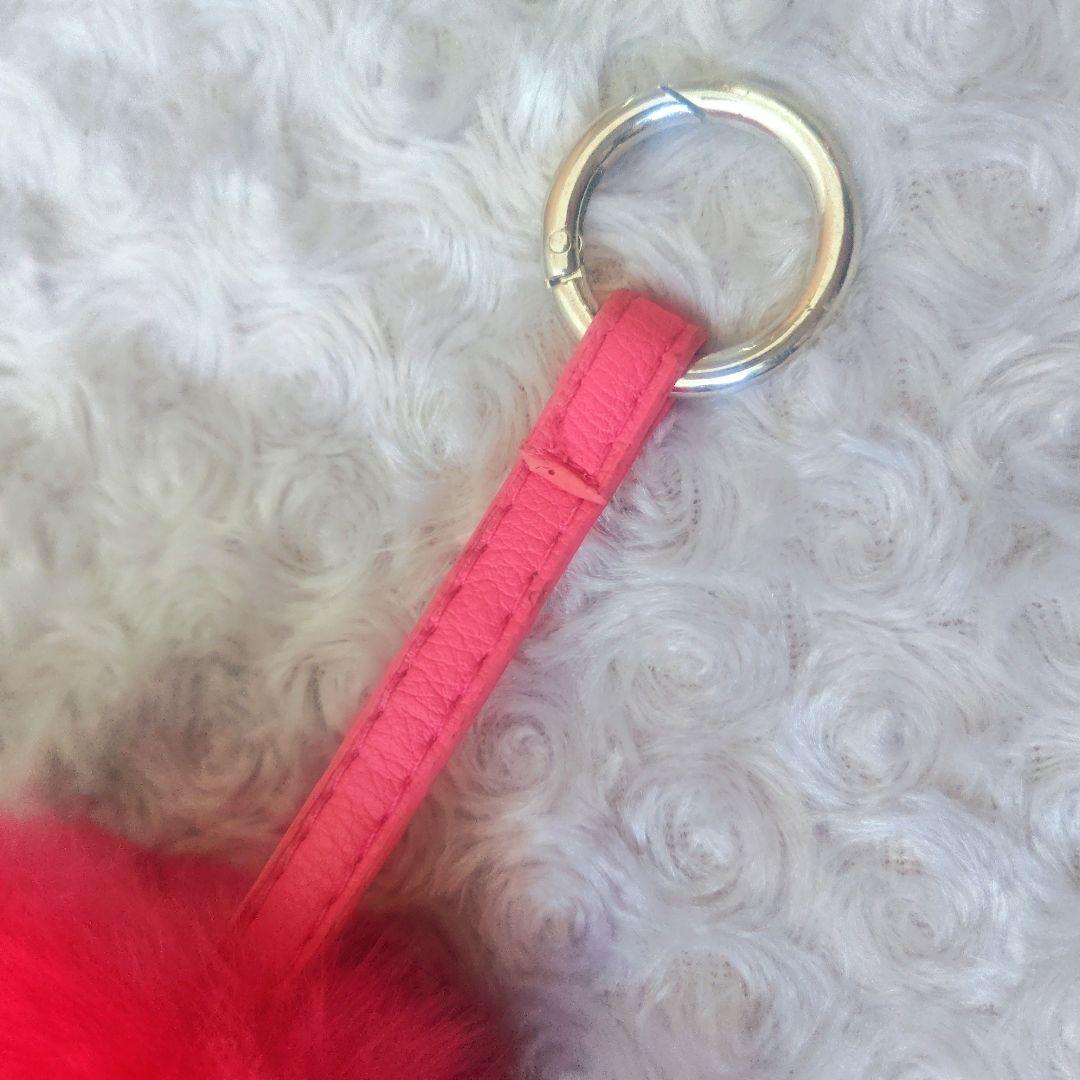 BIGBANG G-DRAGON ジヨン　ファーチャーム　ピンク
