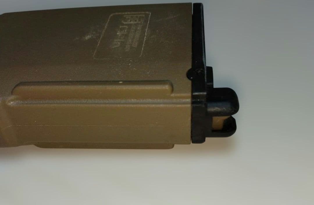 KSC M4EPM GBB用38連マガジン　タンカラー