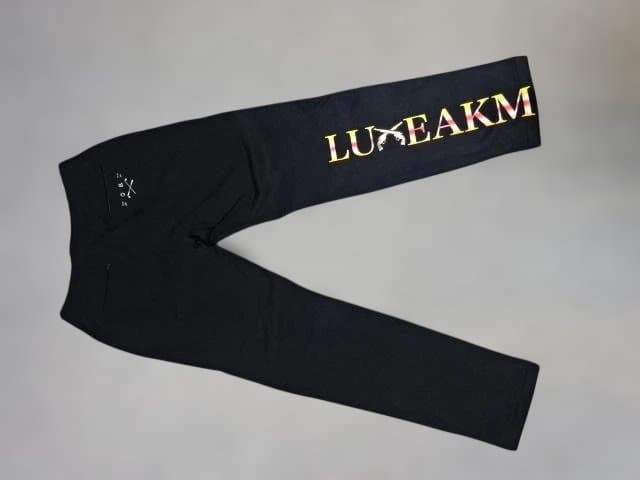 レア!!ロアーroar×LUXEAKMPLUS・バックロゴ防風ロングパンツ