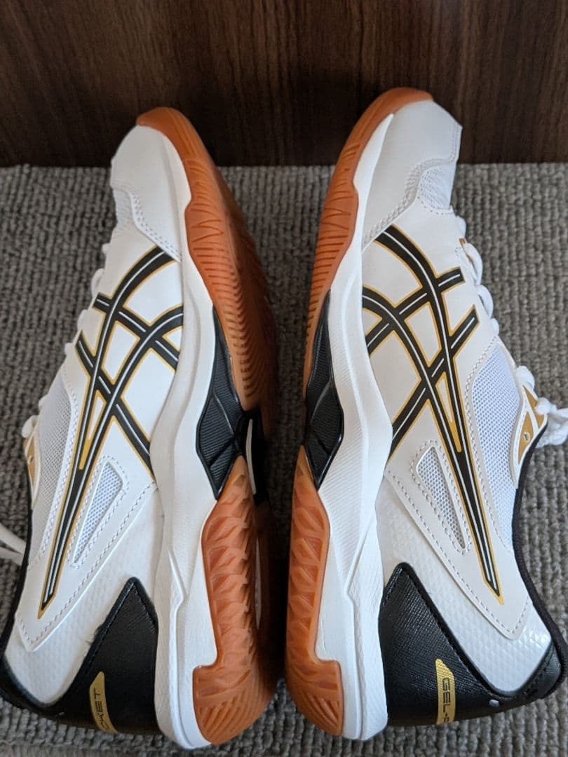 美品 ASICS バレーシューズ 26cm メンズ 人気カラー