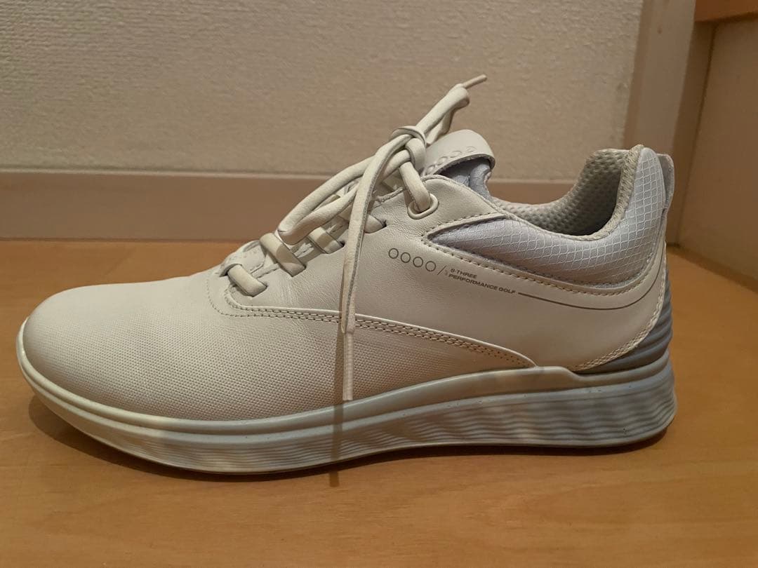 ecco ゴルフシューズ ホワイト