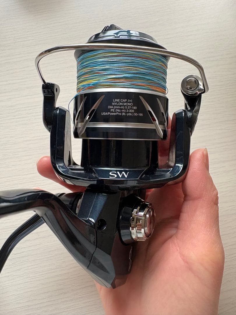 [美品]シマノストラディック24 SW6000HG ルアーまとめ買い割引あり