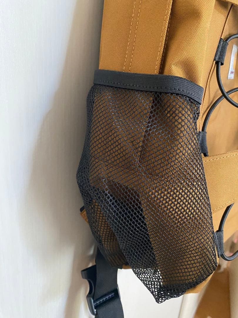Carhartt ブラウン リュック