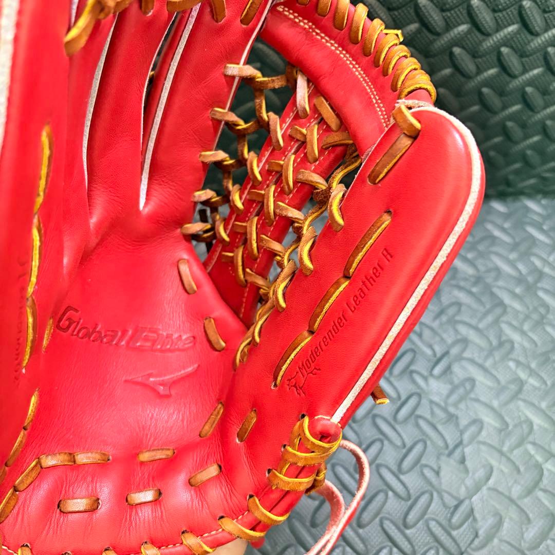 ミズノ グローバルエリート 左利き 一般軟式用 外野手用 レッド