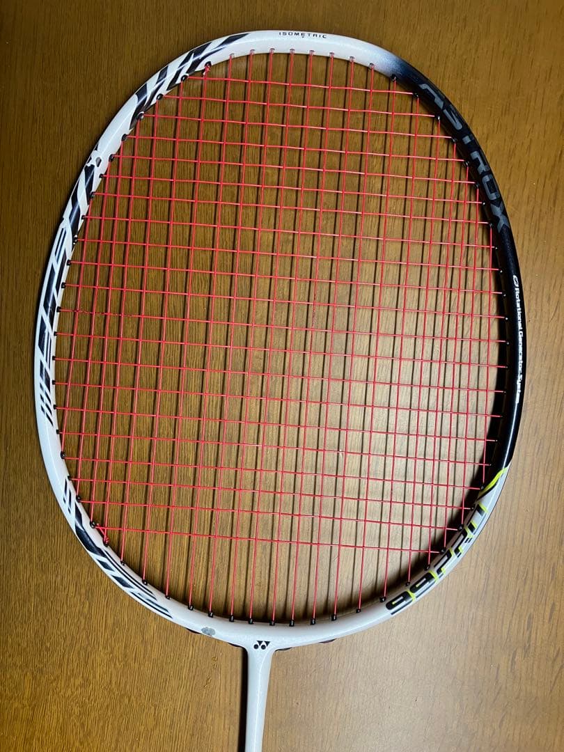 美品　YONEX ASTROX 99 PRO3U5