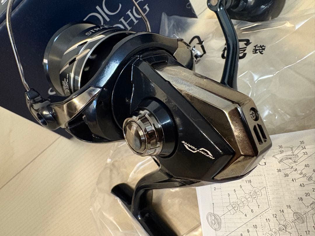 【新品未使用】シマノ 24 ストラディック SW 6000HG SHIMANO