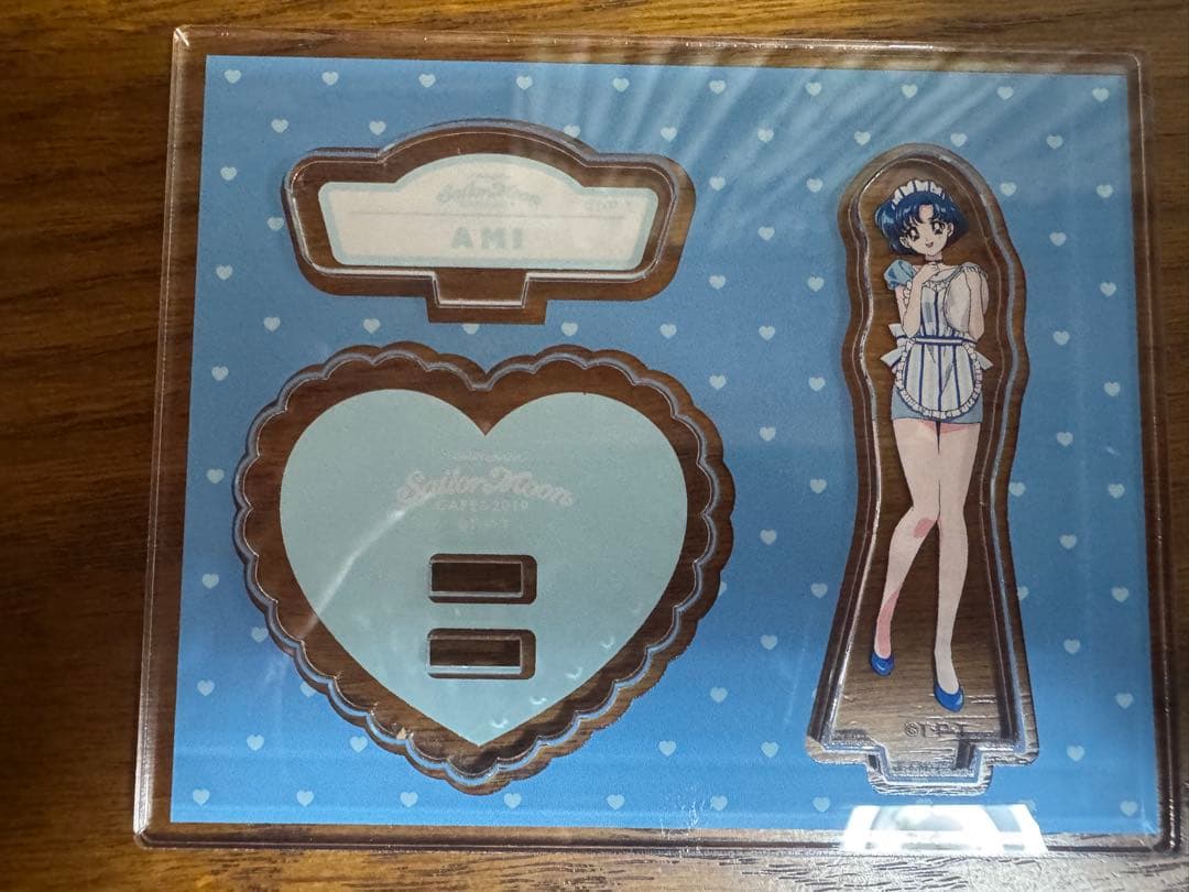セーラームーン　カフェ　アクスタ　アクリルスタンド　亜美　マーキュリー