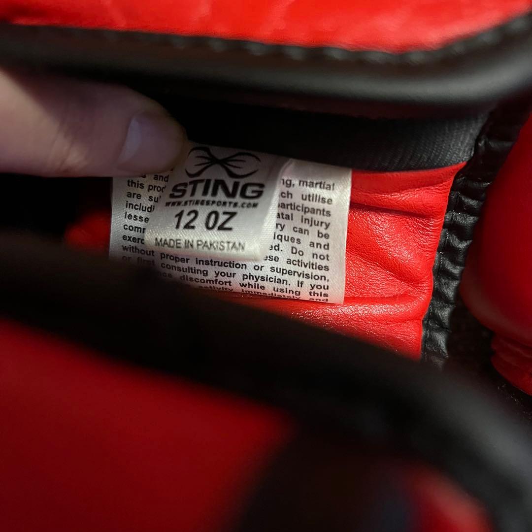 ボクシンググローブ　STING 赤　12oz