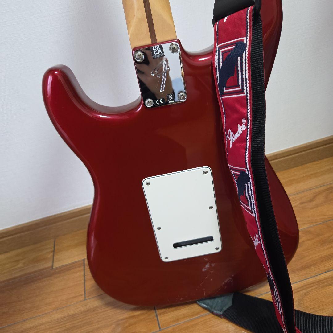 Fender Stratocaster レッド