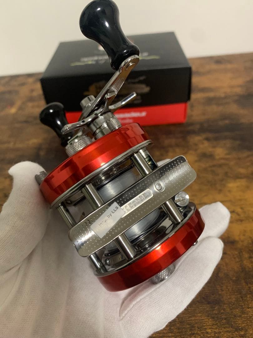 Ambassadeur 5500 ファクトリーチューン　レッド　アブ　abu