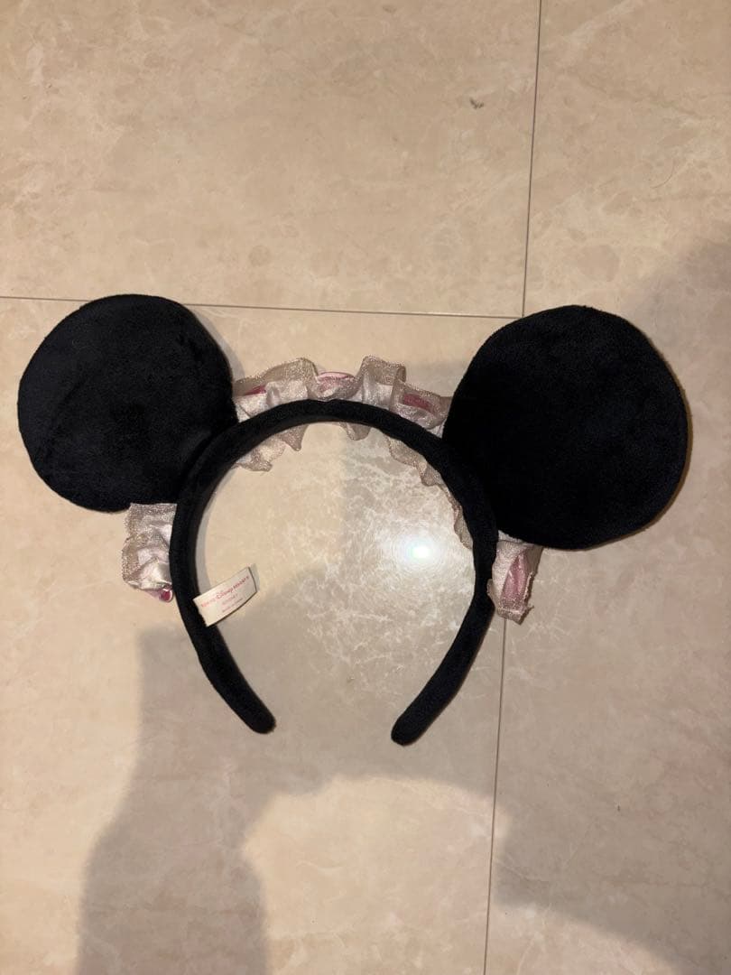 ディズニーピンクカチューシャ（花付き）
