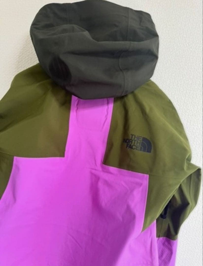 新品未使用The North Face スノーボードジャケット