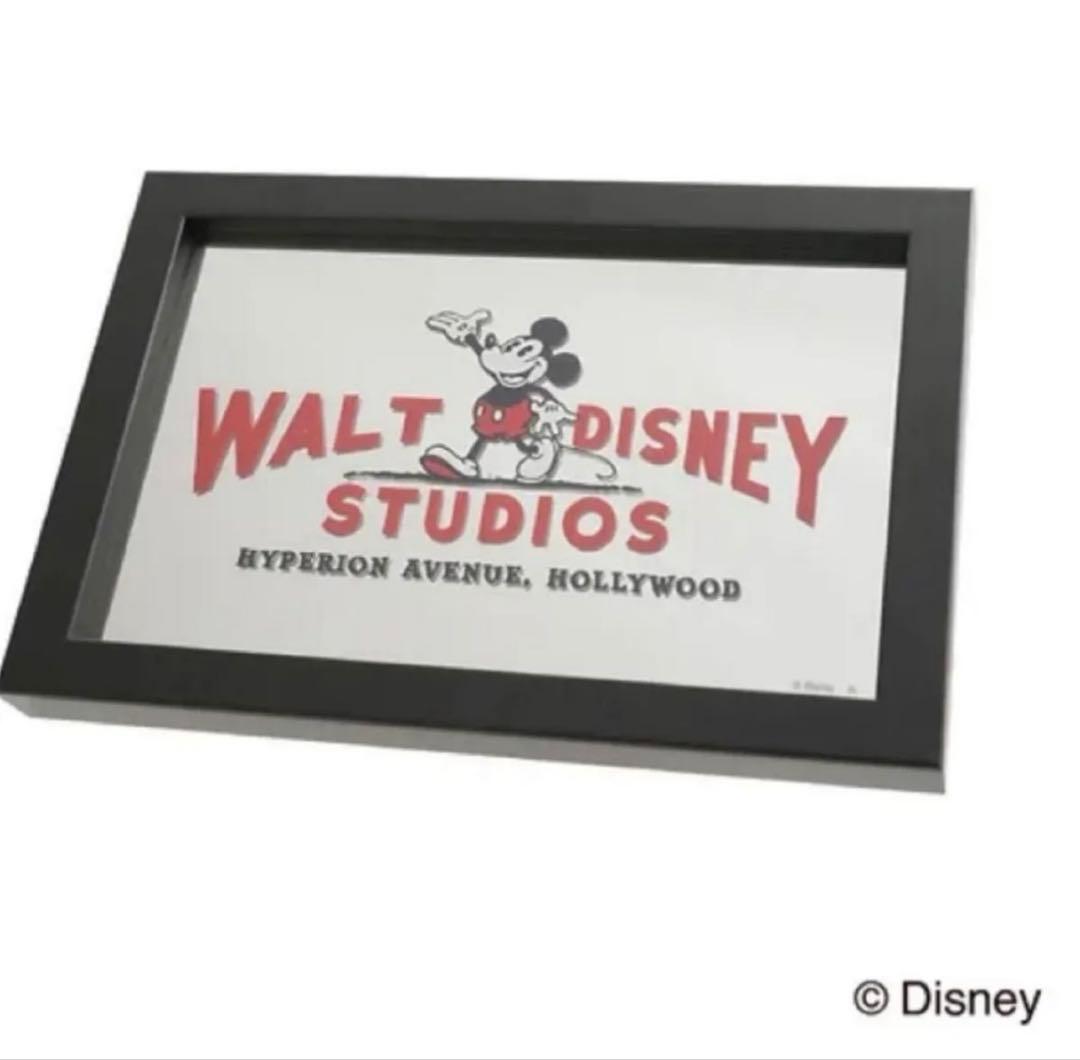 DISNEY THE MARKET ミッキー ウォールアート　フレームミラー
