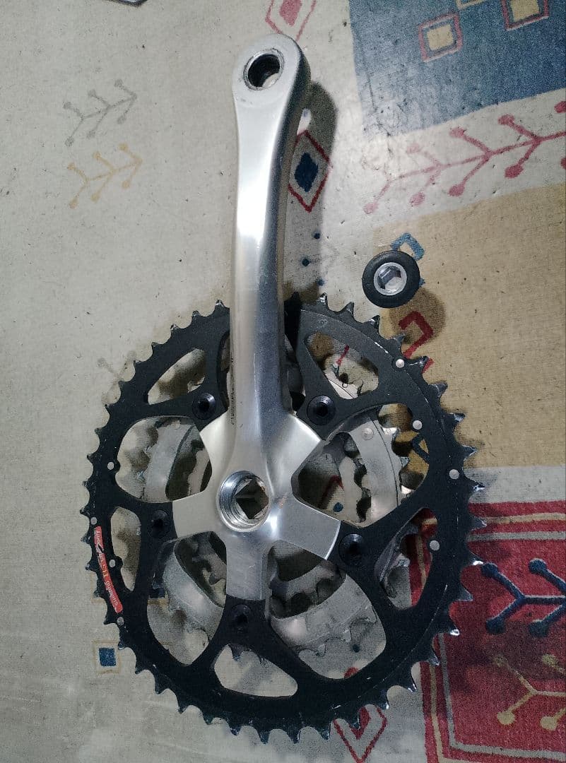 クランクセット Shimano DEORE XT FC-M737 175mm