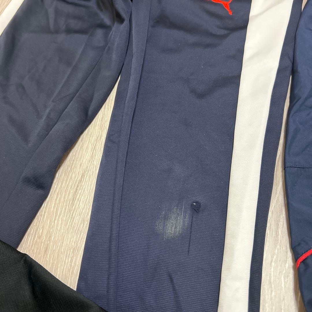 今だけお値下げ！トレーニングウェア　サッカーウェア　用品130.140 手袋付き