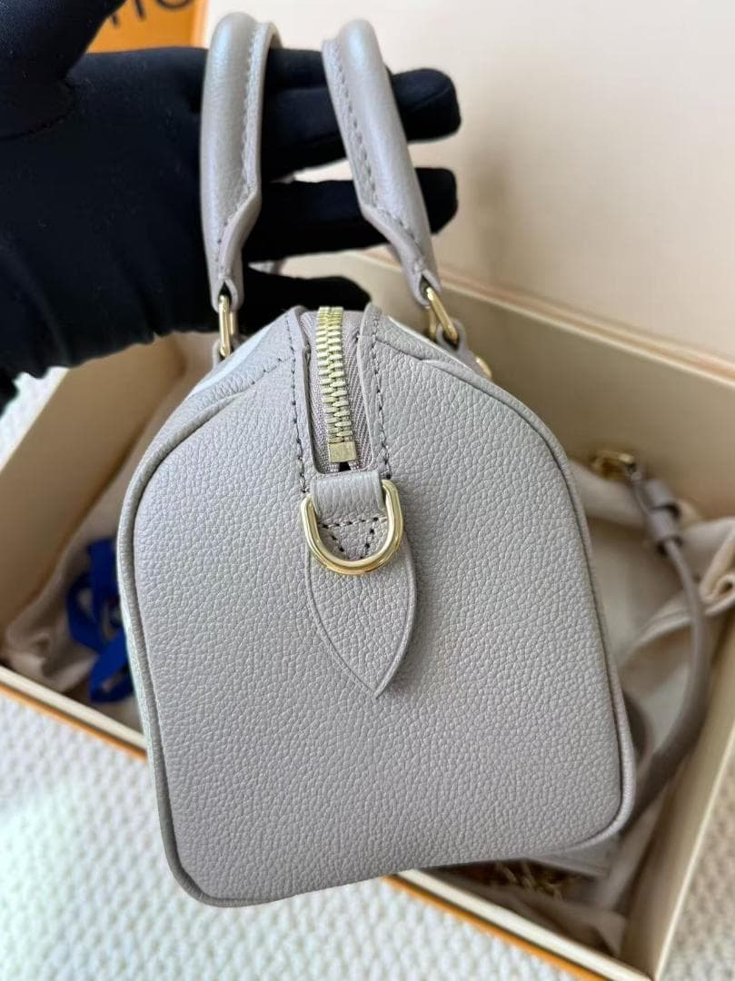 ✨ 状態良好✨ Louis Vuitton グレー モノグラム バッグ