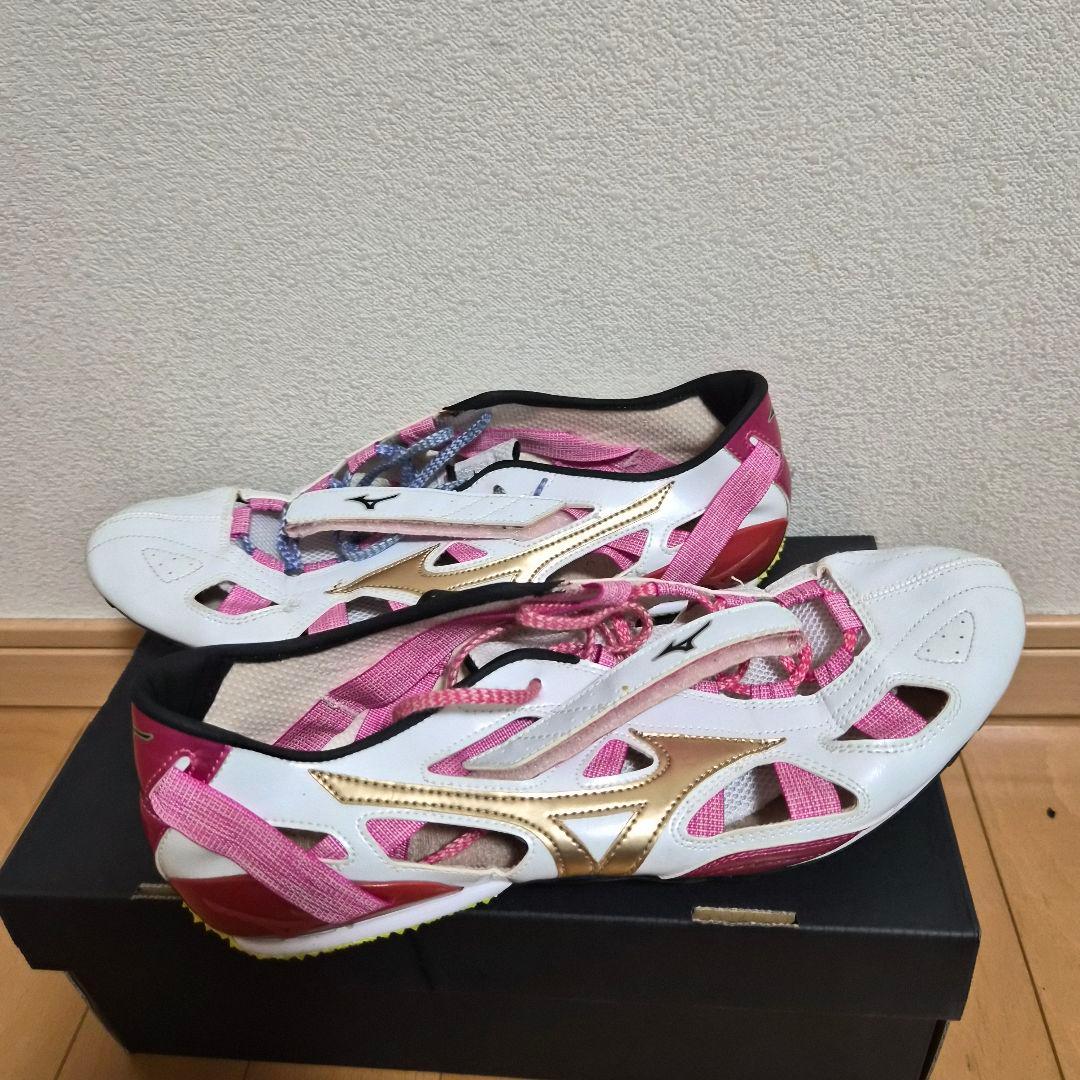 Mizuno インスサイレンサー NR5 ホワイト/ピンク/ゴールド