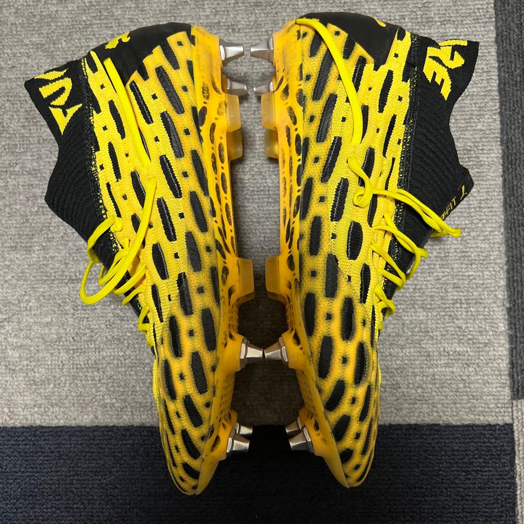サッカースパイク プーマ SG