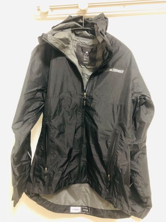 adidas ,ミズノ等　お好きな物を要相談　単品、セット可
