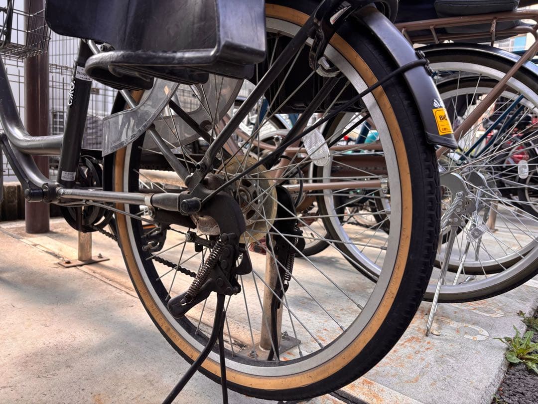 アサヒ 自転車 CARG BUCKETマットブラック 24インチ 直接引取希望