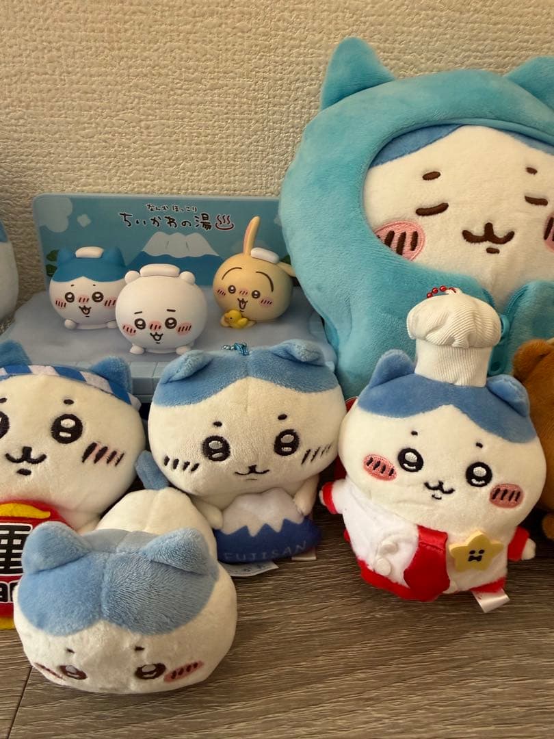 ちいかわ　ハチワレのぬいぐるみセット