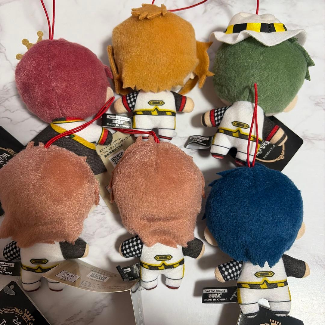 ディズニー ツイステッドワンダーランド ぬいぐるみ マスコット ハーツラビュル寮