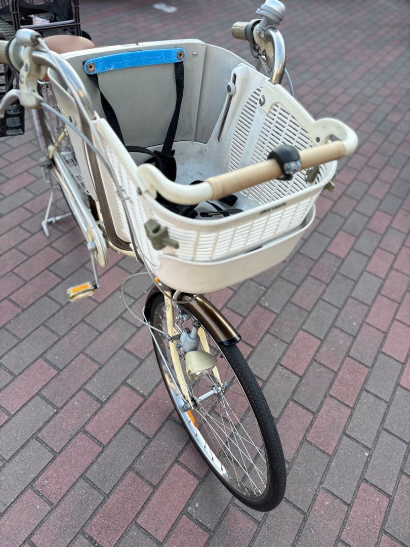 前後チャイルドシート装備3人載りママチャリ(24〜26㌅)お届け出来ます。引取可