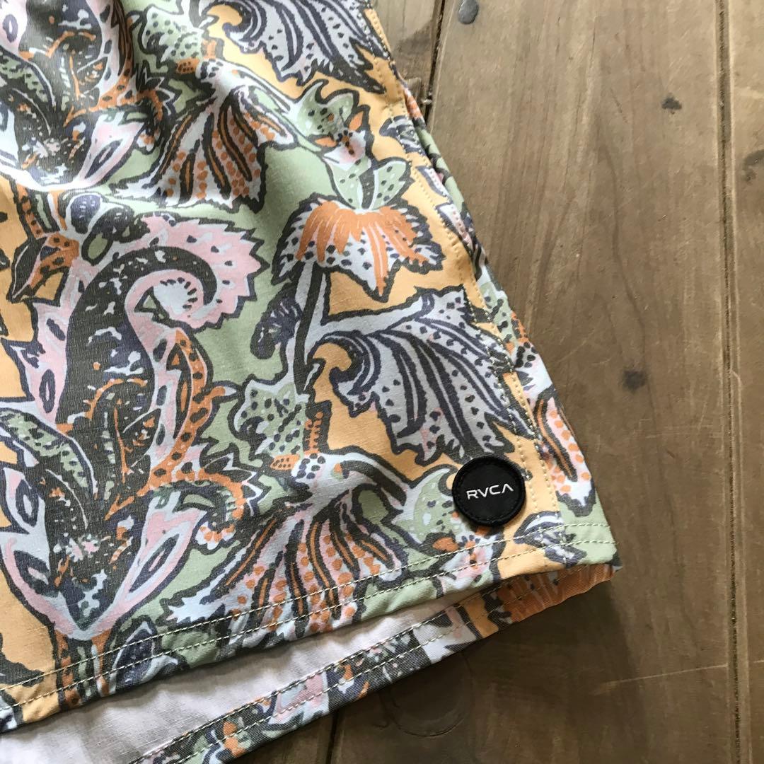 RVCA ルーカ　ボードショーツ　海パン　Lフローラルショートパンツ