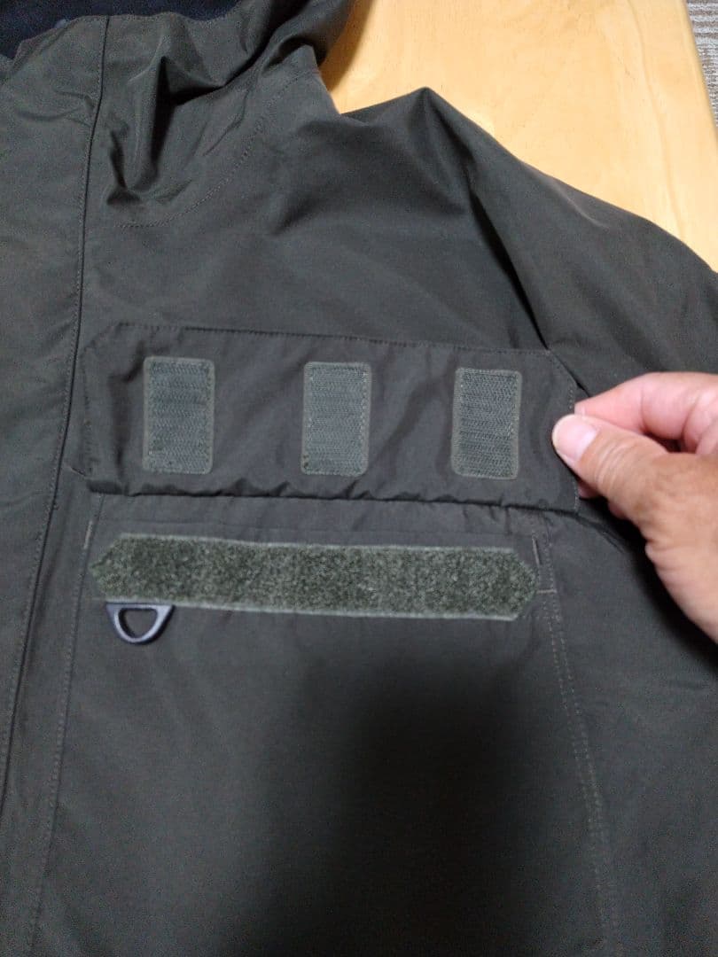 シムス　SIMMS GORE-TEX ジャケット ダークグリーン　Mサイズ
