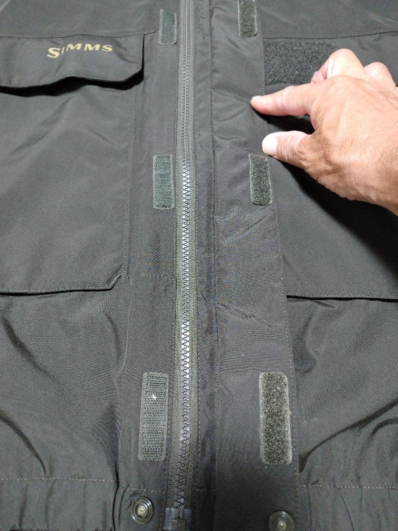 シムス　SIMMS GORE-TEX ジャケット ダークグリーン　Mサイズ