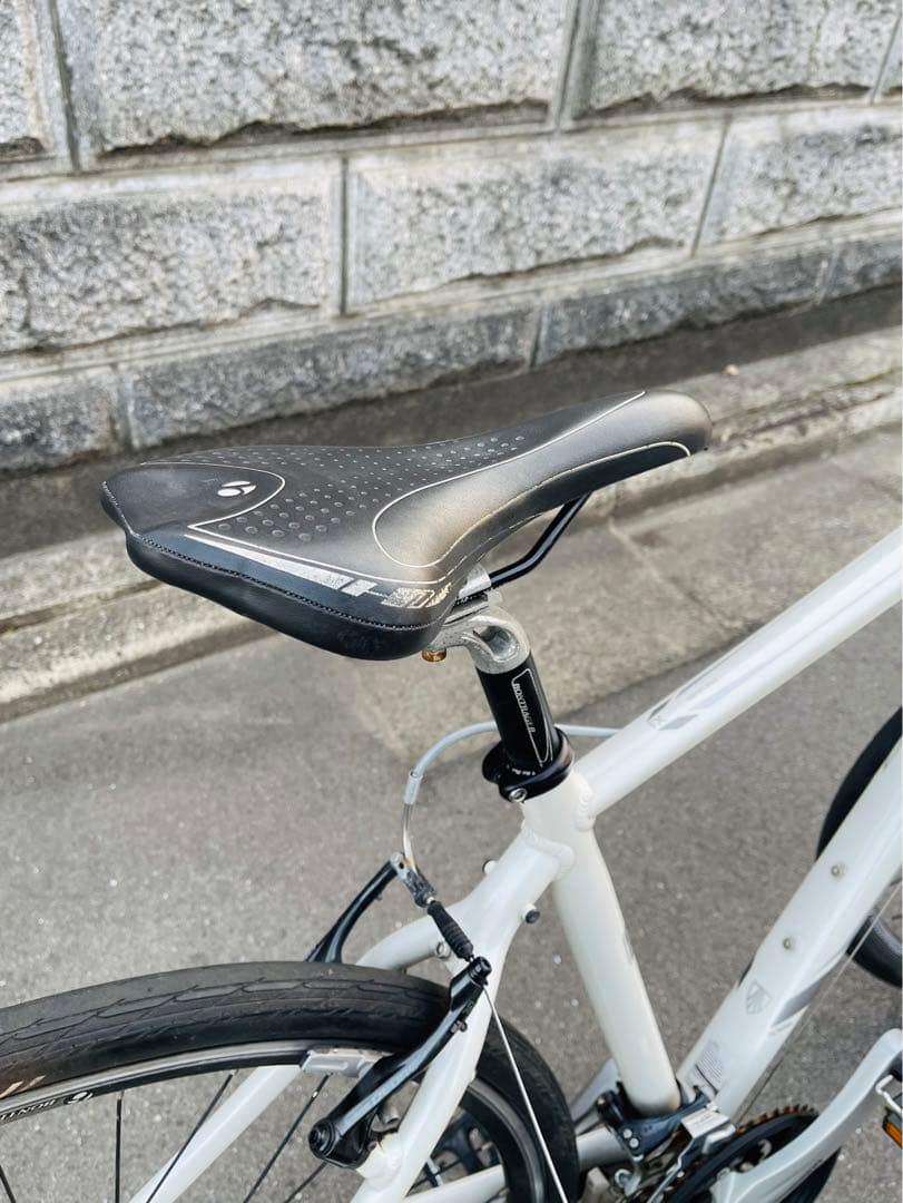 TREK 7.4FX クロスバイク 2014年式 Fフォークカーボン　大阪引取