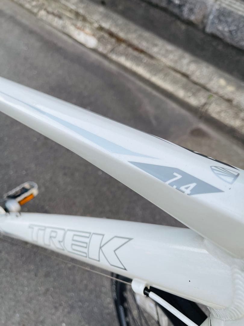 TREK 7.4FX クロスバイク 2014年式 Fフォークカーボン　大阪引取