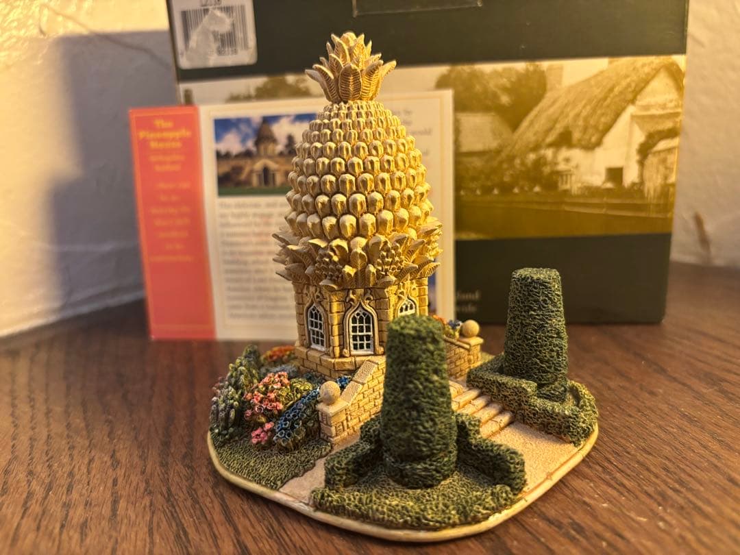 LILLIPUTLANリリパット レーン THE PINEAPPLE HOUSE