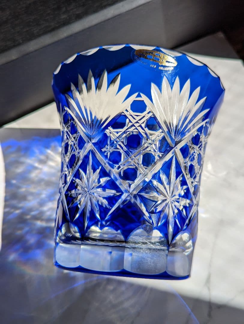 フラワースタンド 創作ガラス 藍色切子 曽根工芸　樋口陽久デザイン