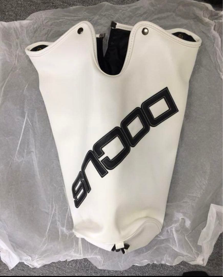 DOCUS DESIGN RELOADED ゴルフバッグ&ヘッドカバーセット