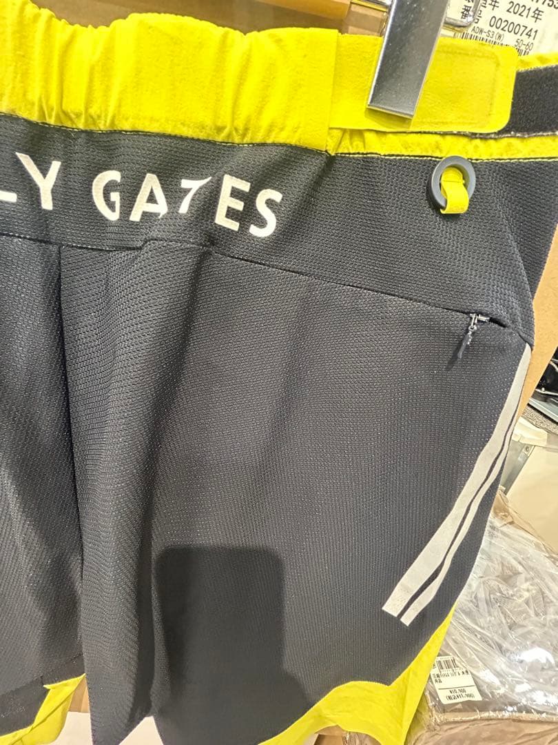 PEARLY GATES ショートパンツ イエロー/ブラック