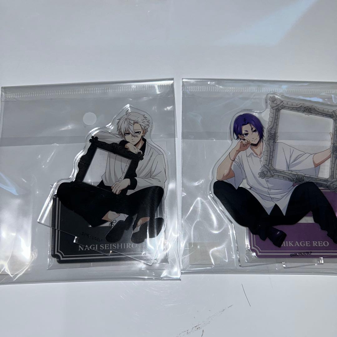 【新品未開封】ブルーロック 凪 玲王 缶バッジ・アクスタ・マスコット