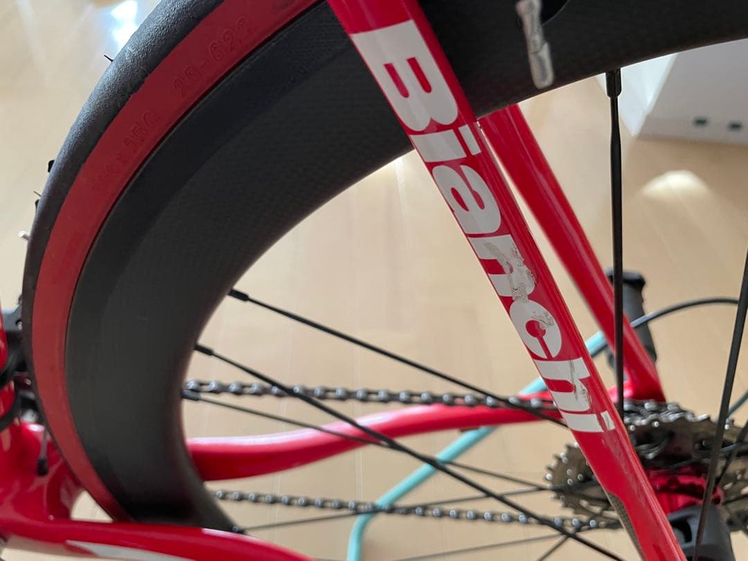 Bianchi Intenso レッド　サイズ57(175-185cm)