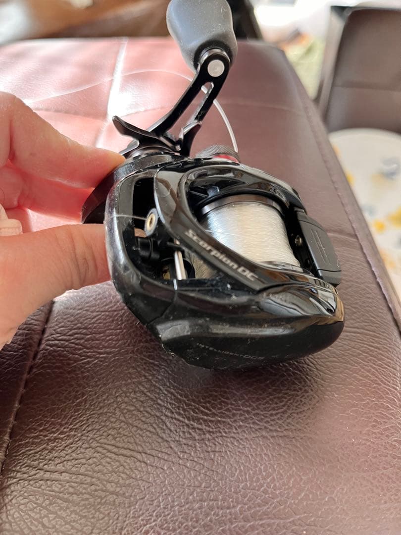 SHIMANO 100 HG リール