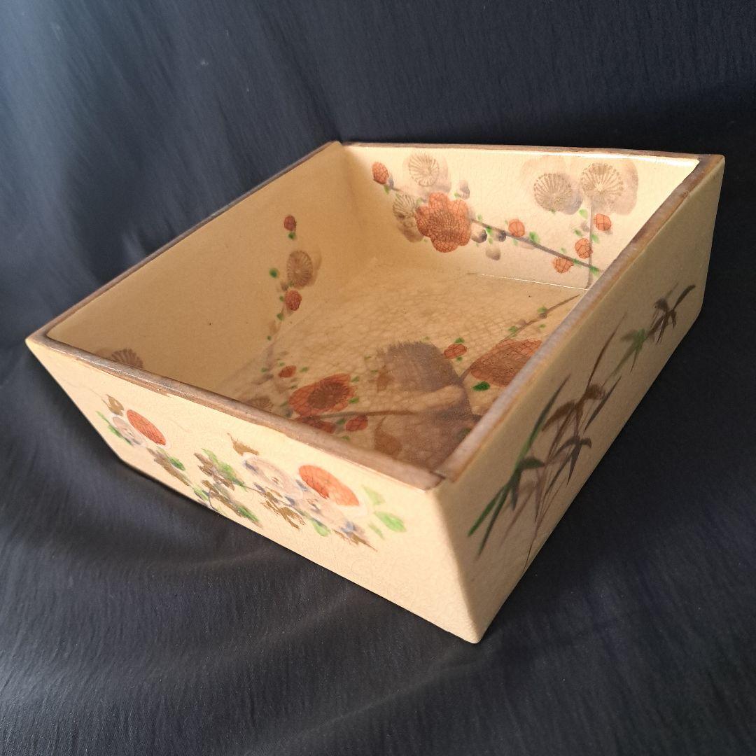 「京焼の美 \"雲楽\"(うんらく)の菓子鉢」 色絵角鉢(幅20cm) 骨董アンティ