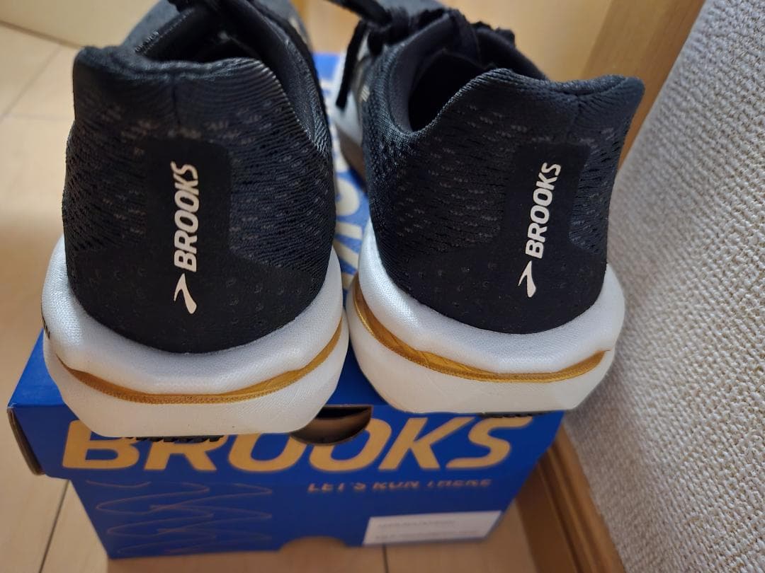 【中古】BROOKS Hyperion 2 ハイペリオン2 26.0cm