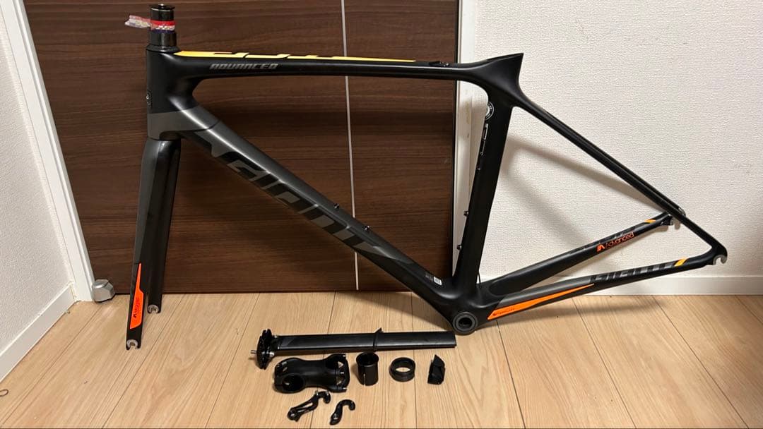 TCR Adv Proフォーク/シートポスト付 フレームジャンク