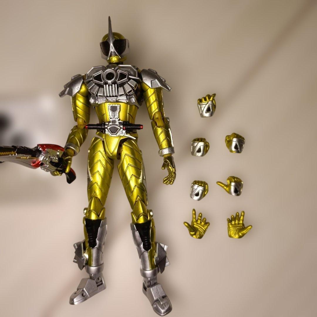 S.H.フィギュアーツ 仮面ライダーアクセルブースター＋アクセル2体セット