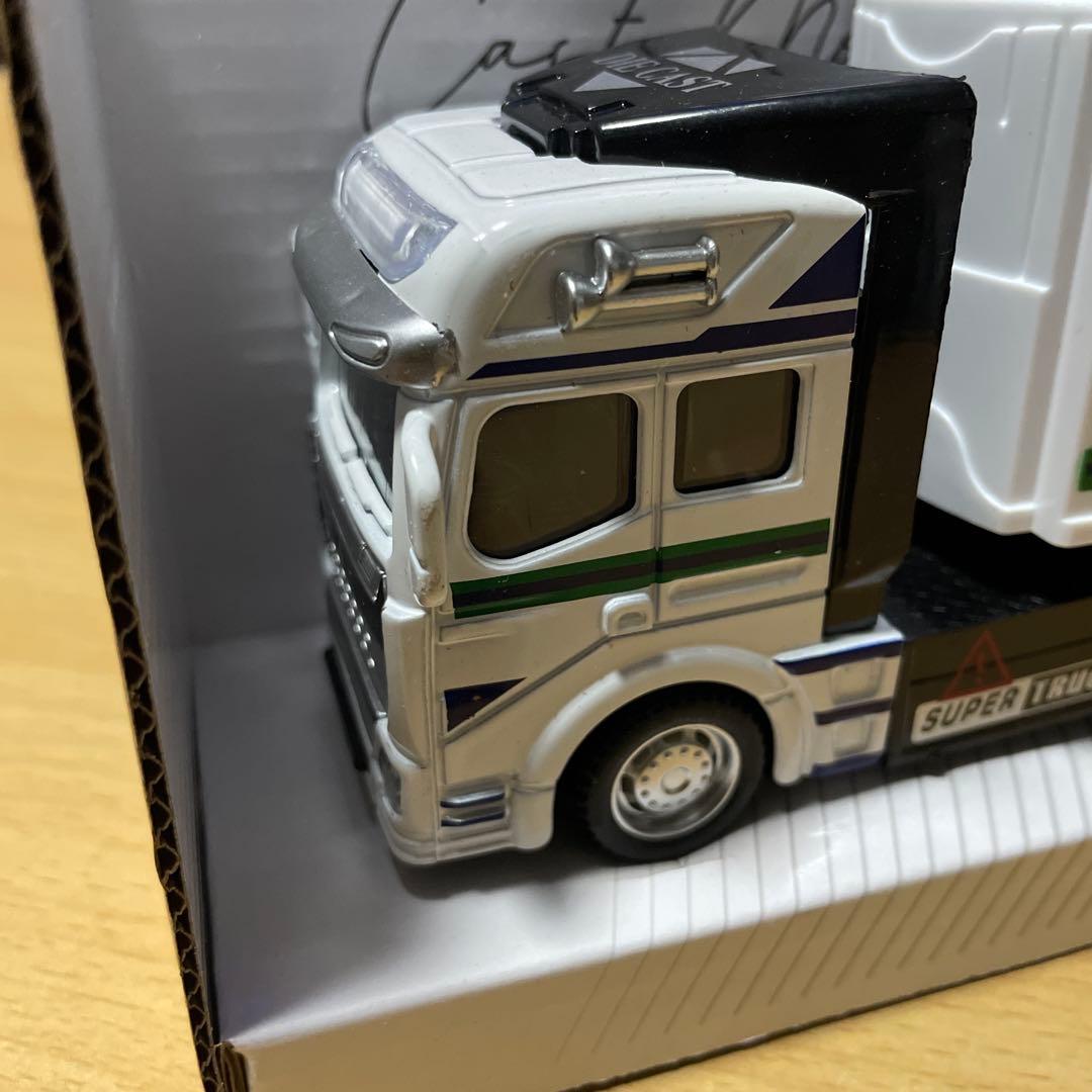 トレーラー　ミニカー