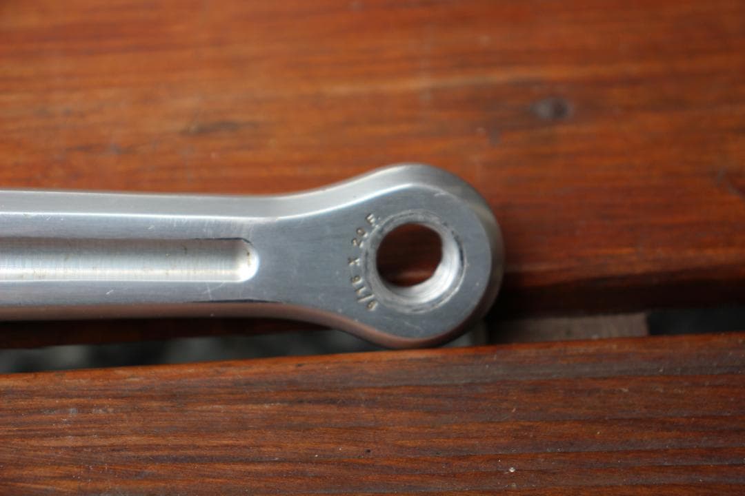 パーツ Campagnolo STRADA CRANKSET DE ROSA PANT