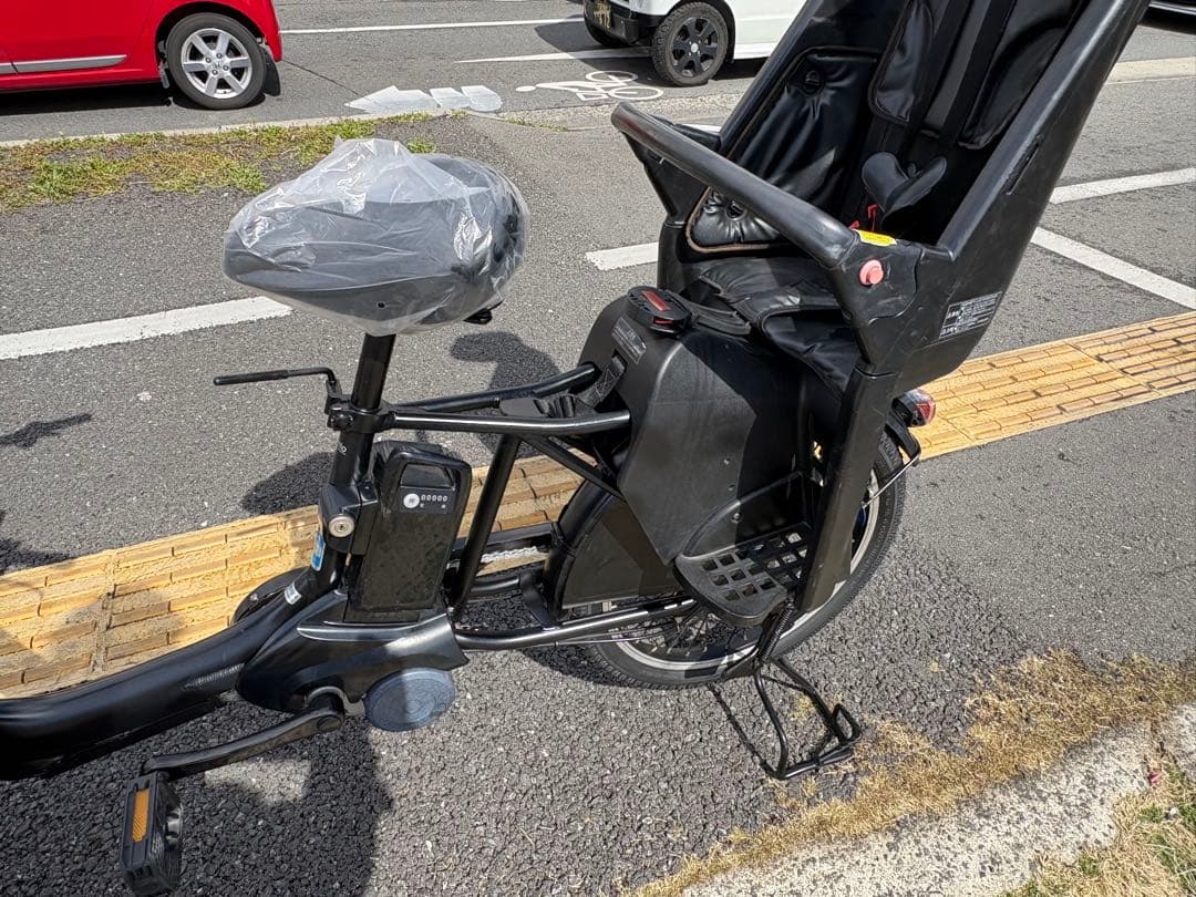 中古20㌅Panasonic電動アシスト自転車　12Ah 大阪　086