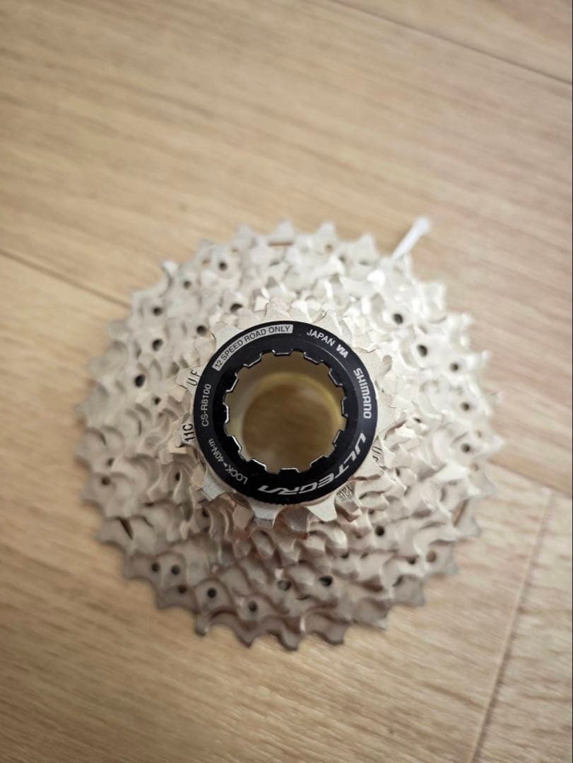SHIMANO ULTEGRA CS-R8100-12 スプロケット