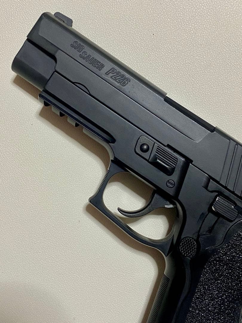 【セール】点検済　東京マルイ　p226 e2 ガスブロ