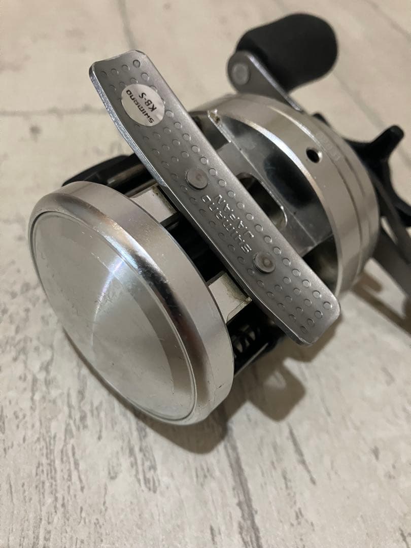 シマノ　12カルカッタ100￼ 右巻き　ライトカスタム