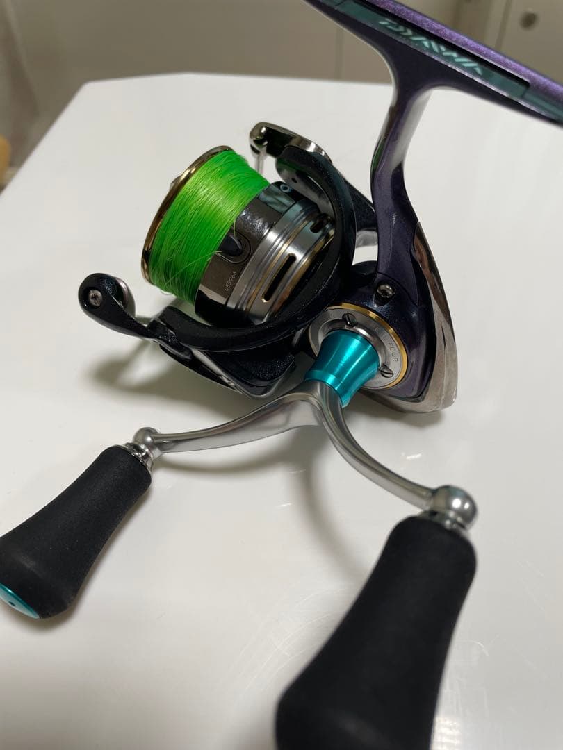 Daiwa エメラルダス2508PE-H（エメラルダスエア専用ダブルハンドル付）